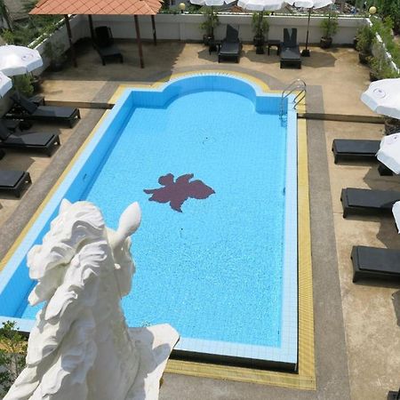 Orchid Kathu Heights Service Apartments Esterno foto