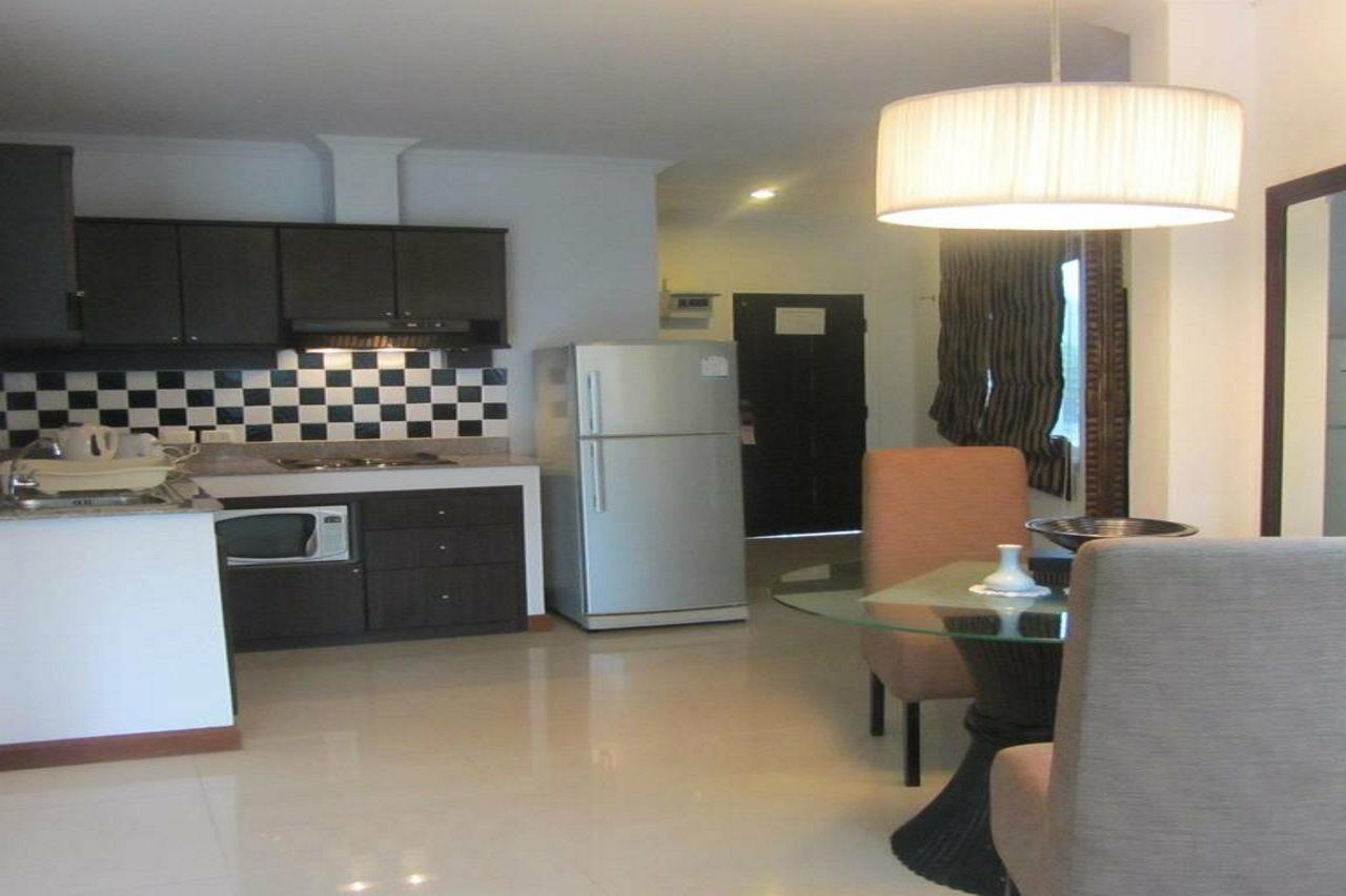 Orchid Kathu Heights Service Apartments Esterno foto